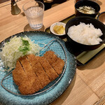 味処てっ平 - お昼のロースかつ膳