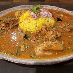 創作カレー ツキノワ - キレイな盛り付け