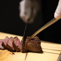 焼肉㐂舌 - ロインのカット