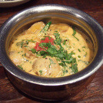 ダバ インディア - 青バナナとマッシュルームのホワイトカレー(1370円)