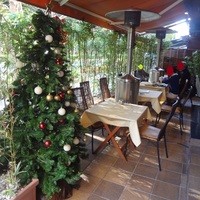 礼華 - テラス席は喫煙席