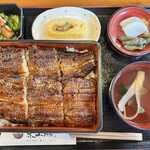 炭火焼うなぎ 東山物産 - 