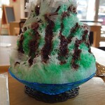 アイス カフェ 弘水 - チョコミントかき氷(チョコソフト入り)820円