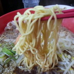 太陽軒 - 細麺（ちょっと硬め）