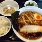 Daidai - 中華そば（醤油味）とご飯セット