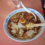 黒恵屋食堂 - チャーシューワンタン麺