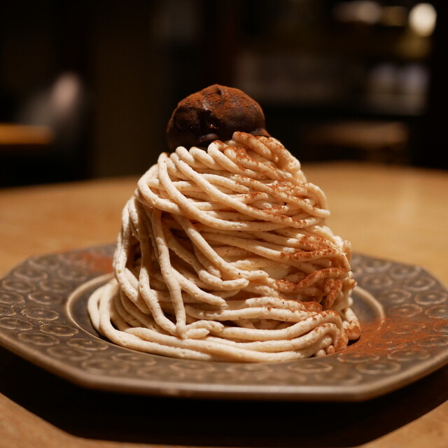 Cafe Bibliotic Hello!, Kyoto, Japan