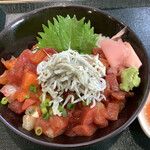 ふじやす食堂 - 豪快フジヤス丼