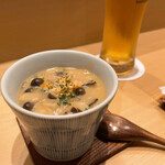 鮨てんび - おまかせコース5500円   茶碗蒸し キノコとホワイト