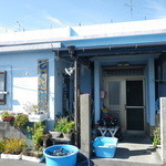 徳田旅館 - 玄関でたら５秒で港（笑）