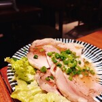 沖縄食堂 ハイサイ - 炙りチャーシュー