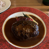 ドラード - ドラード特製 ハンバーグ デミグラスソース ドラード - ドラード特製 ハンバーグ デミグラスソース