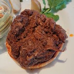 キャボットコーヴ ミュージアムテラス - プルドポークはTHE豚肉の美味しさです