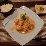 旬菜ステーキ処 らいむらいと - 牛ロース肉のチーズはさみ揚げ