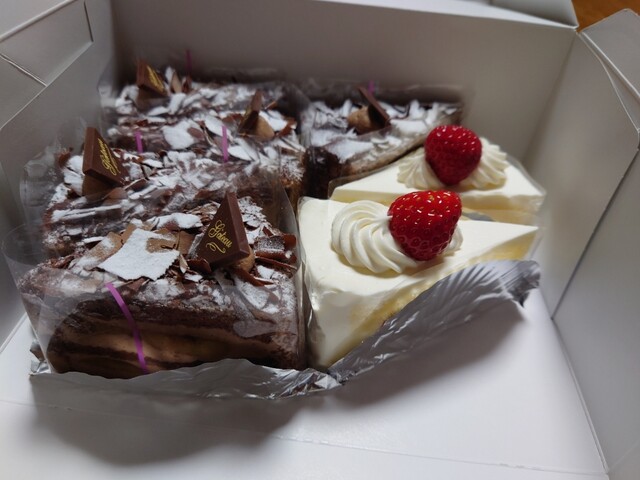 三万石 須賀川インター店 | 本格和菓子と季節の甘味を楽しむ