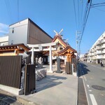 ガリレオ 八兵衛 - 二本松通り沿い