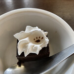 猫の足跡ｗ 濃厚生チョコ風テリーヌは美味かったです