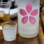 釜山 - メンバーが持ち込んだ日本酒