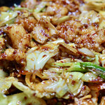 釜山 - コプチャンポックム（牛ホルモン炒め）