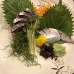 ろばた仁 本店 - 関アジ