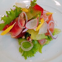 メインダイニング いと桜 - 生ハムと無花果のサラダ