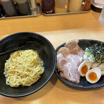 味の天徳 - 料理写真:全部のせ油そば　豚骨