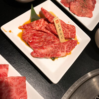 焼肉専科 肉の切り方 日本橋本店 - 