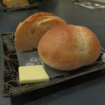 ボンシュール - パン二種類