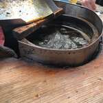 カブト - ここにくぐらせる