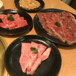 焼肉問屋 牛蔵 - 