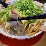 くらお - 薄いチャーシュー