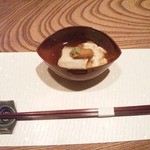 Inaba - 先付・胡麻豆腐、湯葉、ウニ