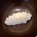 魚菜料理 縄屋 - 炊きたてご飯(煮えばな)