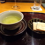 浪速割烹 㐂川 - のし梅