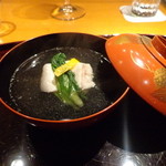 浪速割烹 㐂川 - マナガツオと生湯葉のお椀