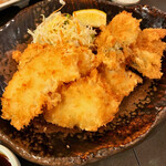 食彩味処　おおにし - 魚フライとカキフライ