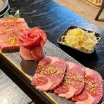 Sumibi Yakiniku Yatsugu - 