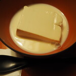 とうふ屋うかい - とうふ鍋（豆水とうふ）