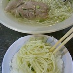 揚子江ラーメン - ラーメン550円ライス100円：移転前