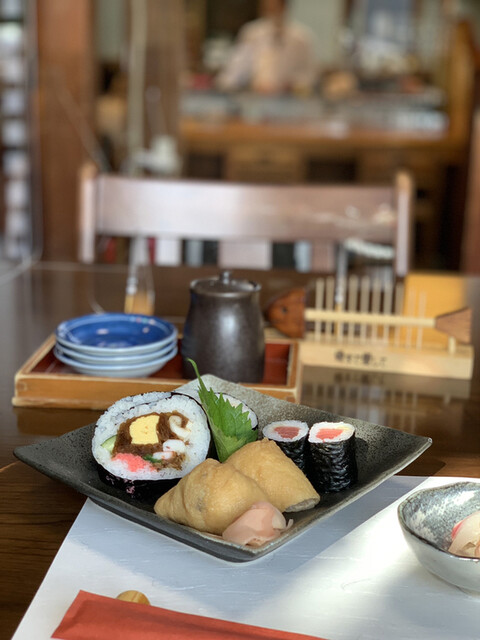 いずみ寿司 - 商業高校前/寿司 | 食べログ