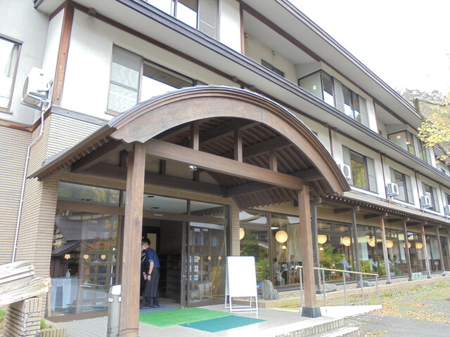 食事処 蔦 八甲田山の食堂｜青森十和田の山頂グルメ