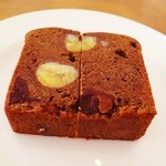 渋皮栗とビターチョコのケーキ