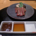 銀座みやま - ゴマだれ、ポン酢、長崎の塩