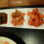 焼肉本舗 - キムチ３種