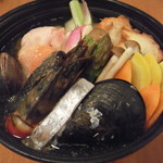 湘南食堂 - 鎌倉野菜のタジン鍋　