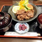 洋食屋牛銀 - 焼肉定食