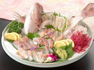 h Fuku sushi - 鯛姿造り