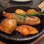 ラ・ピッコラ・ターヴォラ - 