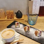 そば割烹 よいん - コーヒー＆プレーンのどら焼き