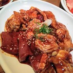 美勝 - ミックスホルモン×2 （値段不明）